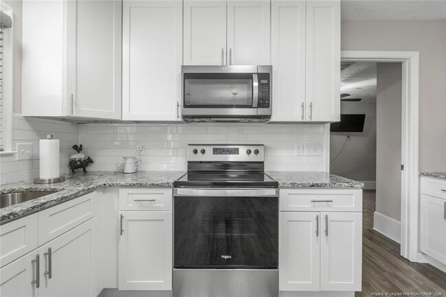 Building Photo - 106 Bluejay Ct
