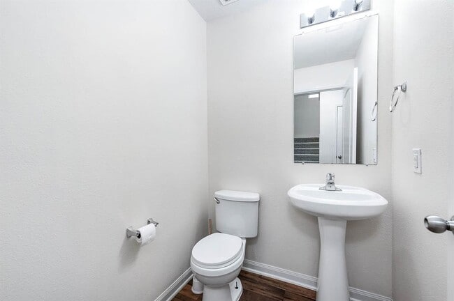Building Photo - 17327 Osprey Forest Dr