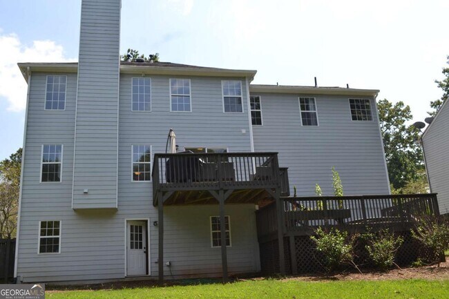 Building Photo - 1620 Grand Jct