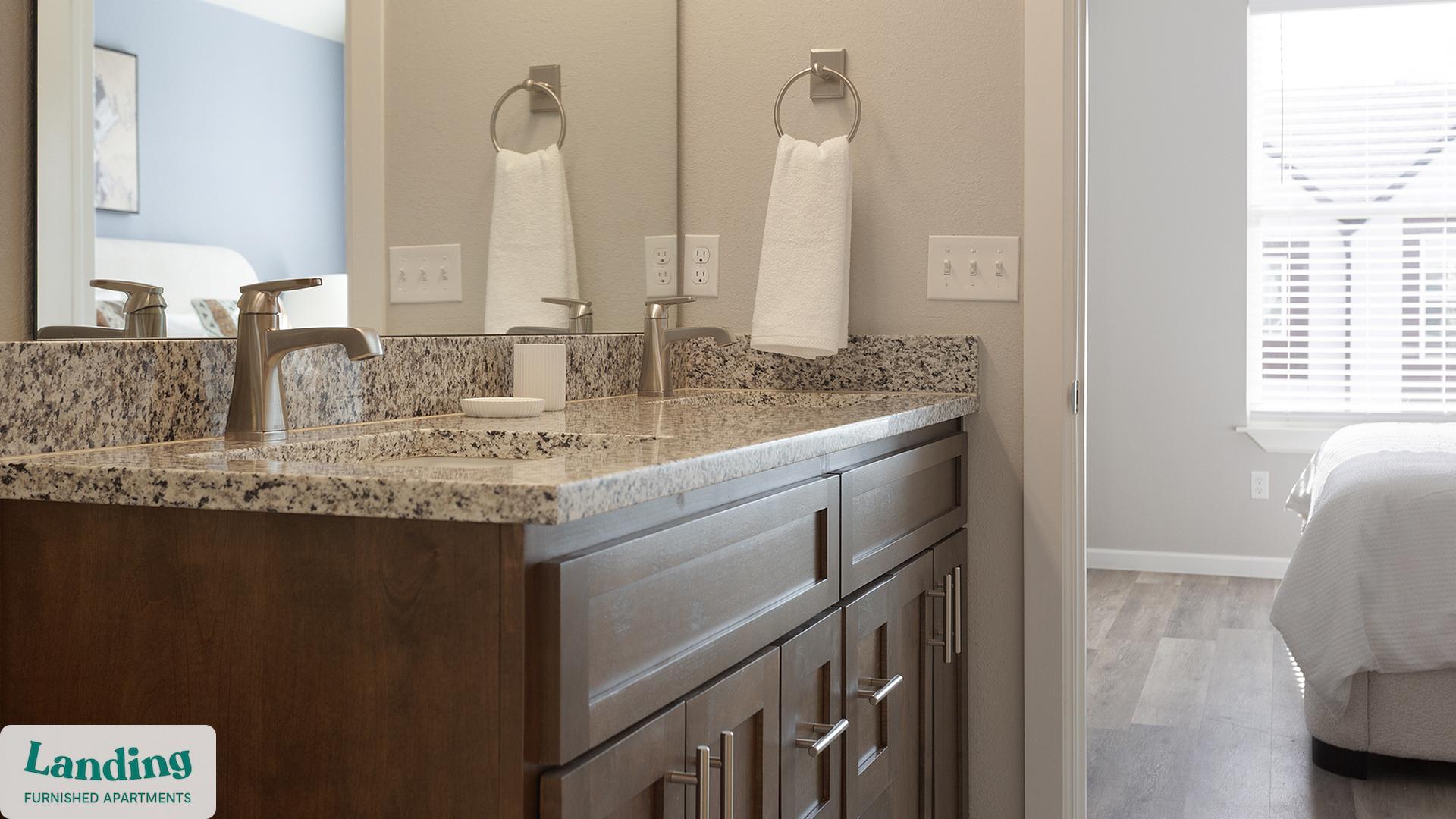 Building Photo - 3401 Redbud Ln