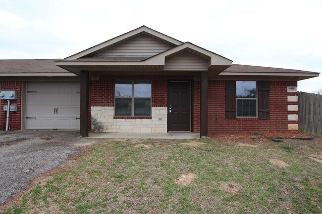 Primary Photo - Coming Soon! Mission Ranch- 2 Bedroom Dupl...