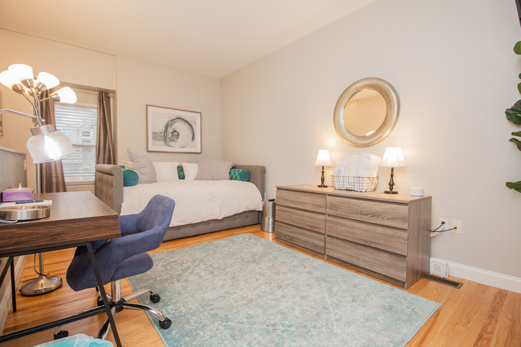 Building Photo - 24 Jay St