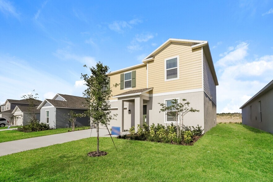Building Photo - 2478 McKinley Dr