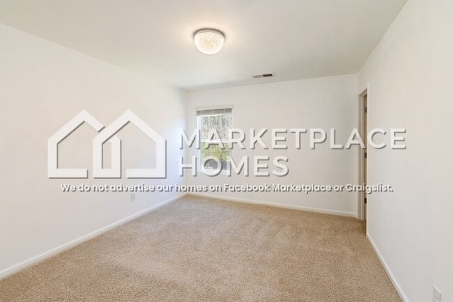 Building Photo - 4606 Southwind Rd