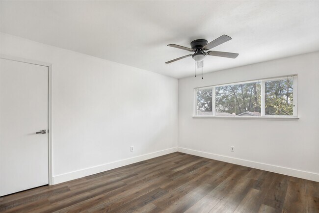 Building Photo - 3615 Acorn Springs Ln
