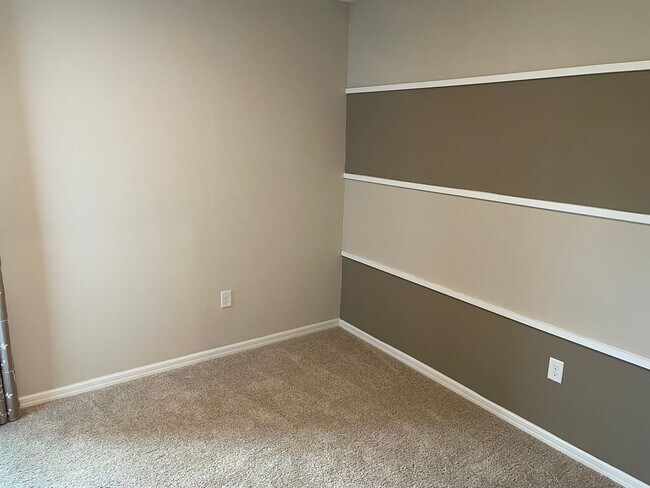 Building Photo - Open House Saturday June 20 - 10am-12am - ...