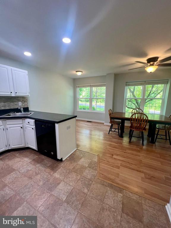 Building Photo - 8503 Spruce Mill Dr