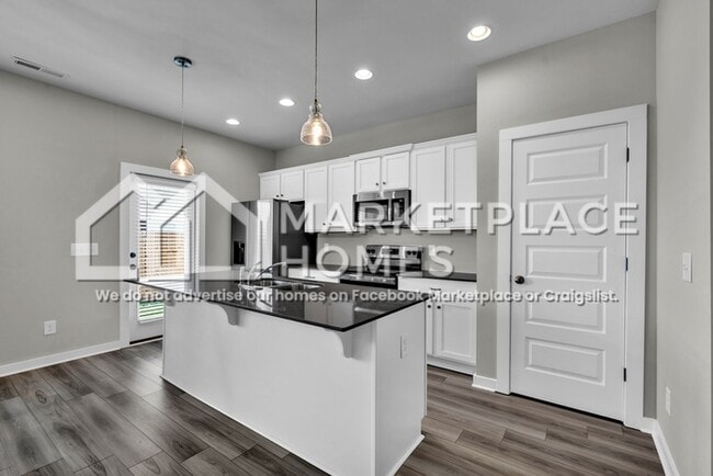 Building Photo - 2154 Ellsworth Loop Rd