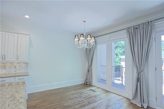 Building Photo - 1296 Lenox Park Blvd NE