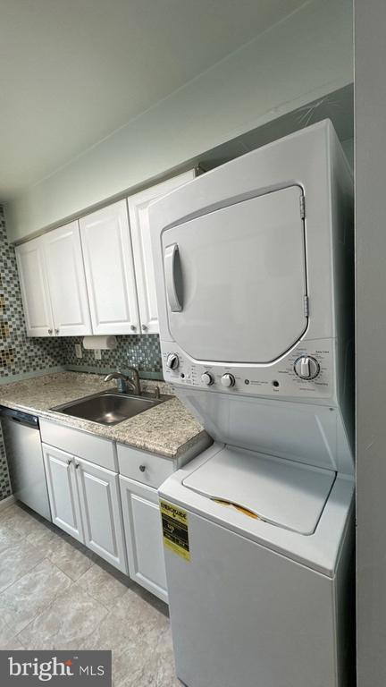 Building Photo - 8591 Falls Run Rd