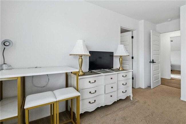 Building Photo - 1299 N Sicily Ln