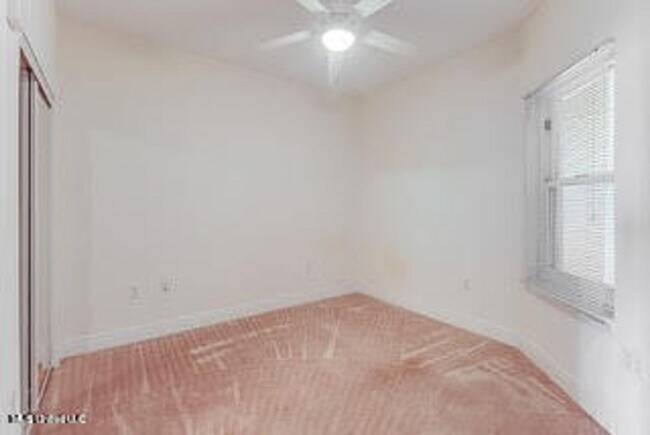 Building Photo - Beau View Condo - Coastal View for Miles