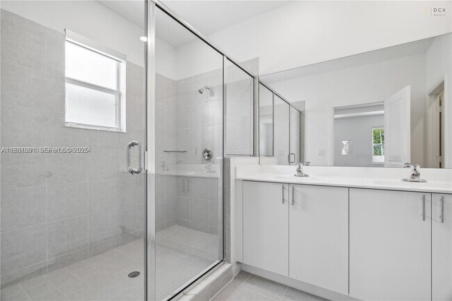 Building Photo - 14808 SW 163rd Terrace