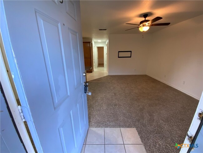 Primary Photo - 3930 Riggs Rd