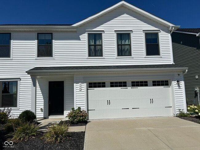 Building Photo - 990 Sunchaser Rd