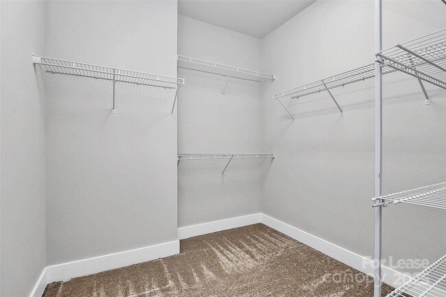 Building Photo - 3726 Sky Haven Dr