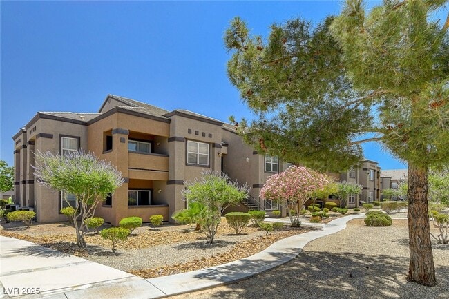 Building Photo - 6650 W Warm Springs Rd