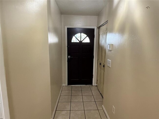 Building Photo - 8221 Malvern Cir