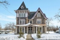 Building Photo - 49 Park Ave