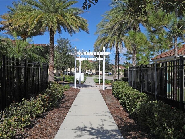 Building Photo - 8219 Enclave Way