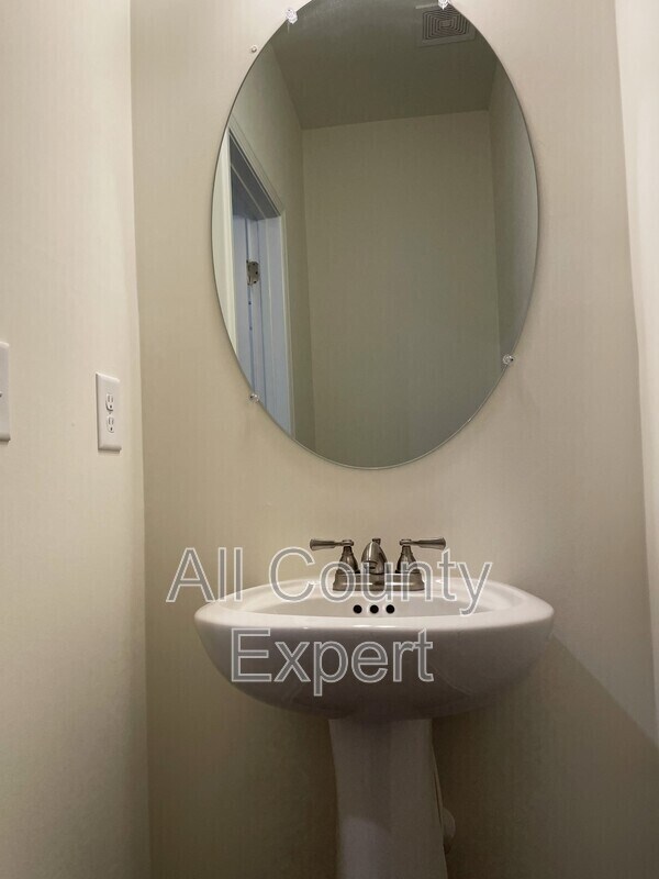 Building Photo - 272 Whitetail Cir