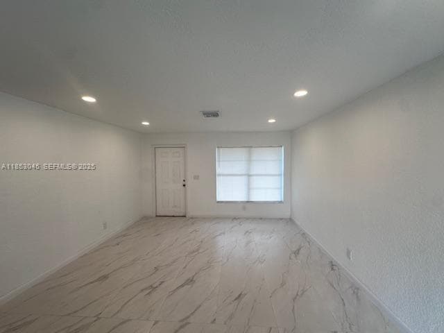 Building Photo - 4285 SW 48th Ct