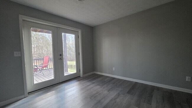 Building Photo - Beautiful Home Now For Lease