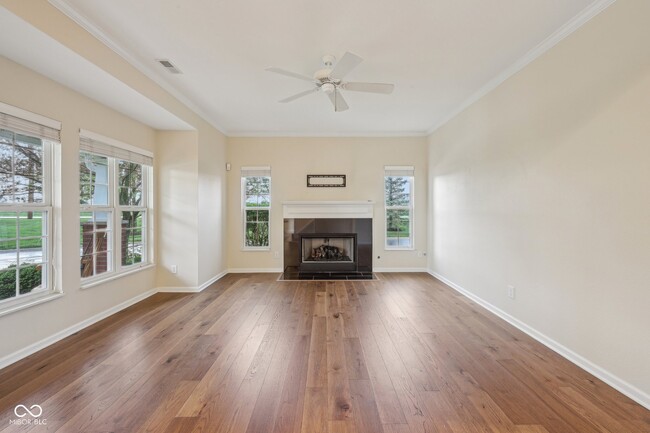 Building Photo - 15557 Bowie Dr