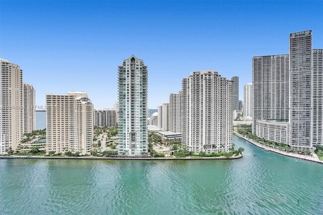 Building Photo - 325 S Biscayne Blvd