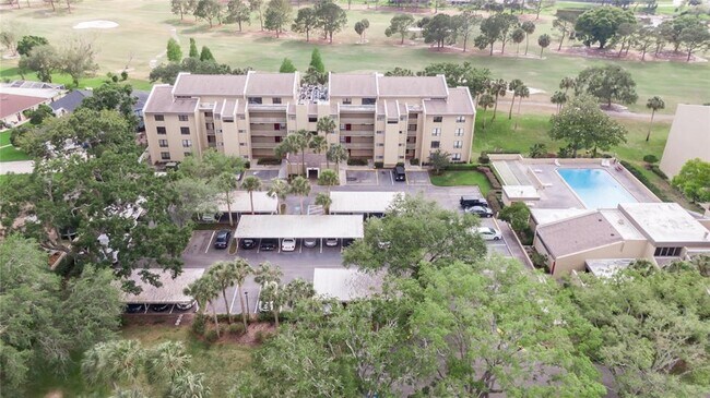 Building Photo - 13618 Greenfield Dr