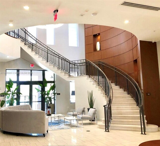 Building Photo - 7855 NW 104th Ave