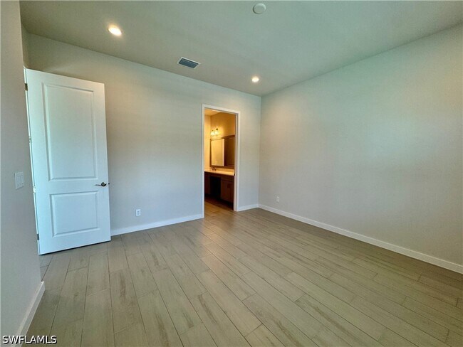 Building Photo - 14716 Kingfisher Lp