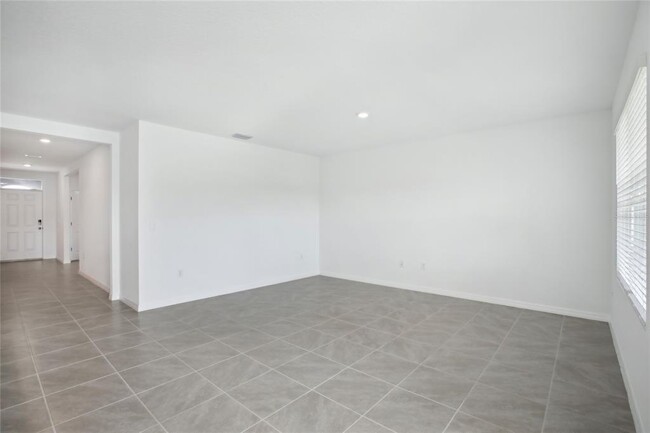 Building Photo - 10762 Quail Grv Wy