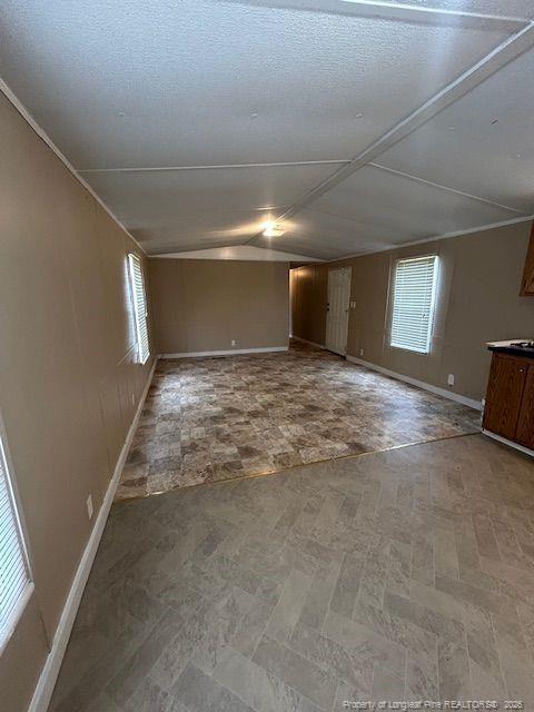 Building Photo - 165 Kesler Dr