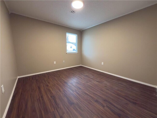 Building Photo - 804 N 30th St