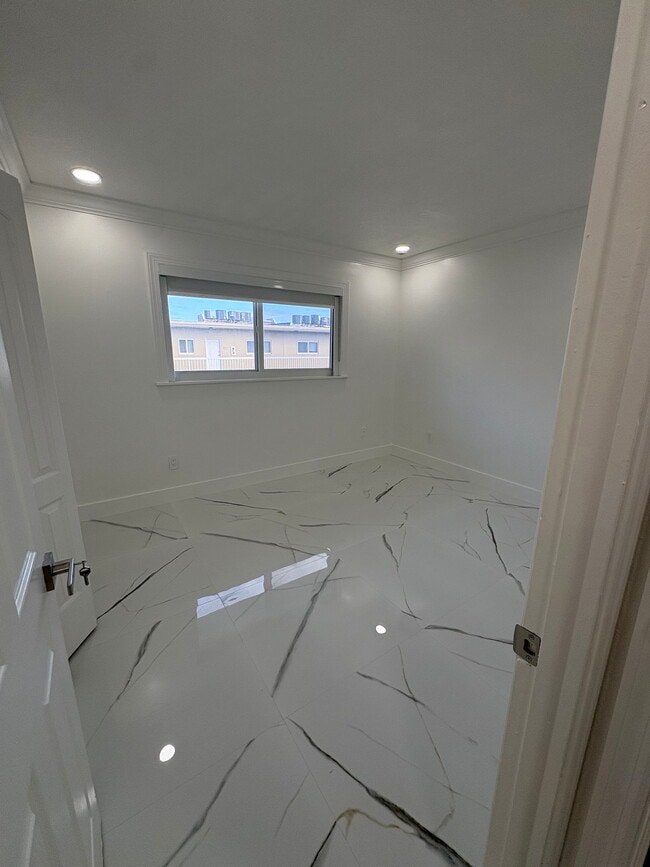 Building Photo - 7707 Camino Real