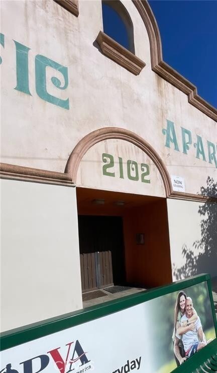 Building Photo - 2102 S Pacific Ave