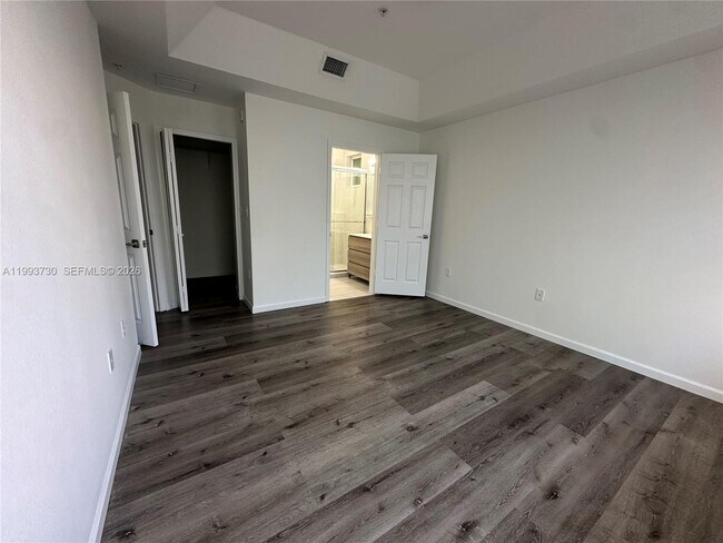 Building Photo - 11202 NW 83rd St