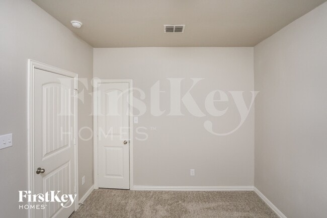 Building Photo - 14820 Rocky Face Ln