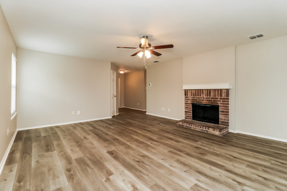 Building Photo - 817 Cathy Dr