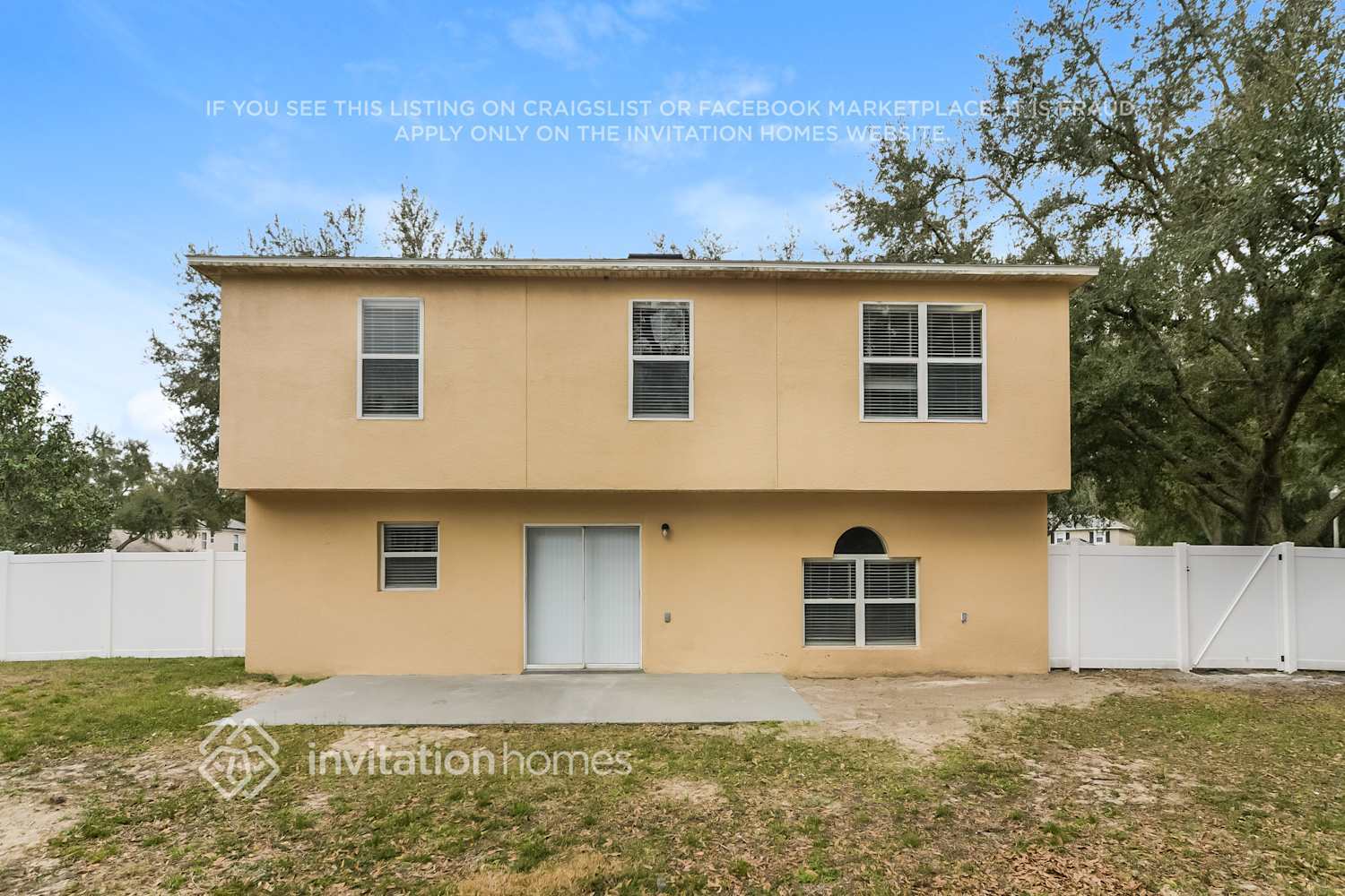 Building Photo - 2945 Ruxton Dr