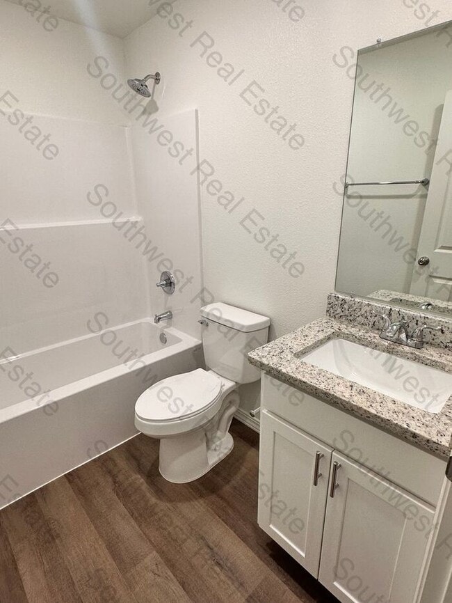 Building Photo - New Construction! 2 bed 2 bath!