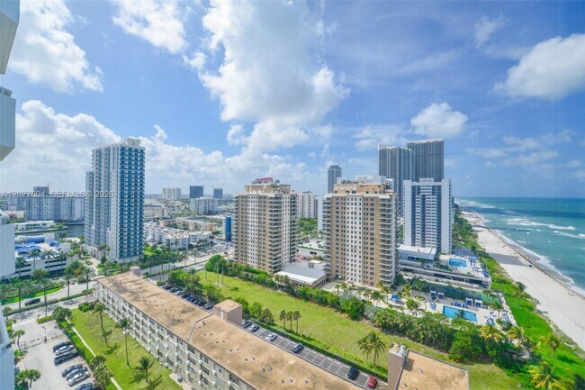 Building Photo - 1950 S Ocean Dr