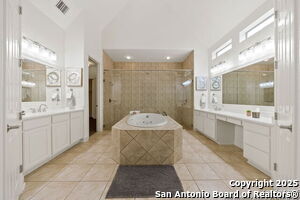 Building Photo - 7447 Hovingham