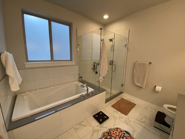 Building Photo - Elevated Modern Living in the Trees of Sudden Valley