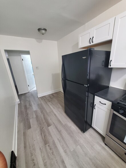 Kitchen - 1516 67th Ave