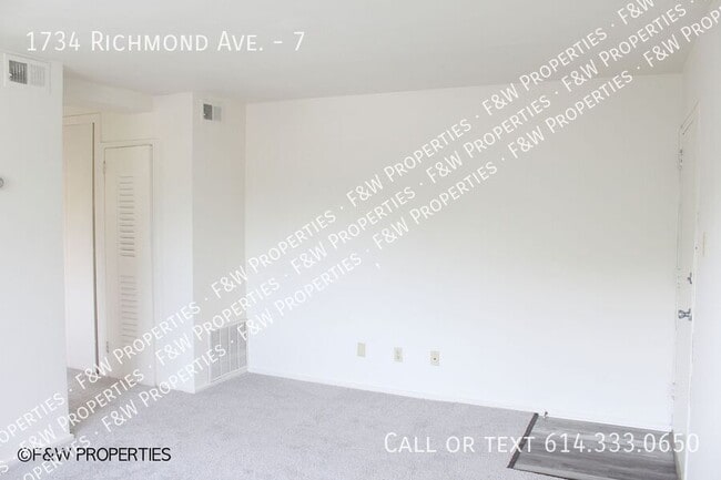 Building Photo - 1734 Richmond Ave