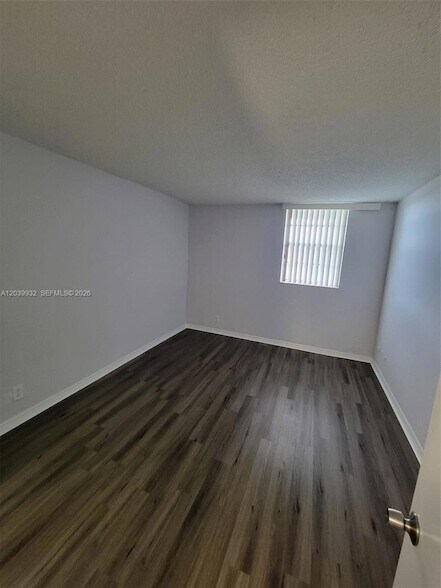 Building Photo - 4550 NW 9th St