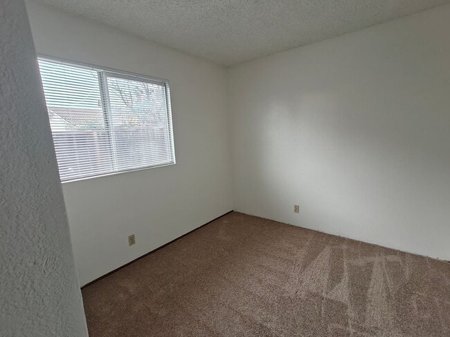 Building Photo - Coming Soon