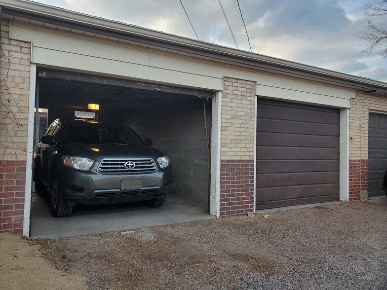 Garage view from alley - 3948 Julian St